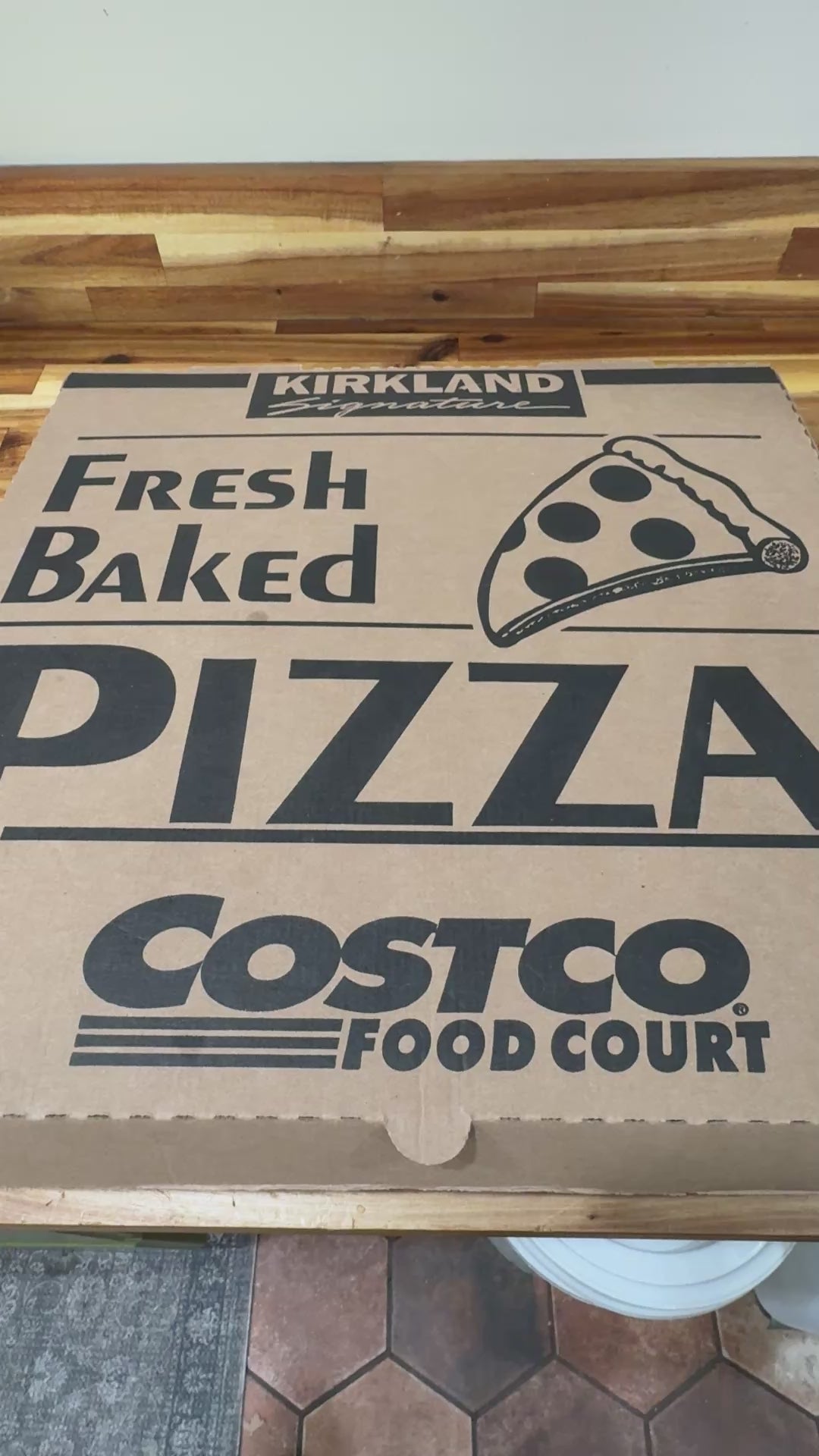 Fresh Baked Pizza Tray (costco cart food tray)